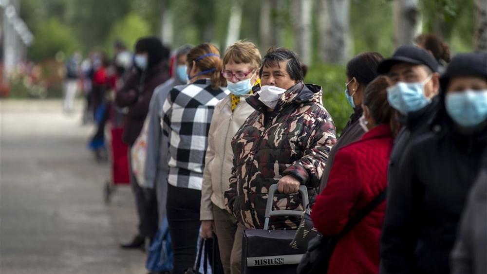 رغم تحكمها في الوباء.. إسبانيا تتجه لتمديد "حالة الطوارئ" حتى 21 يونيو لتفادي تقييد حركة المواطنين فيما بعد