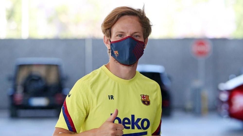 راكيتيتش يؤكد استمراره مع برشلونة.. ويوضح: "لا شيء سيبقى كما هو بعد كورونا"