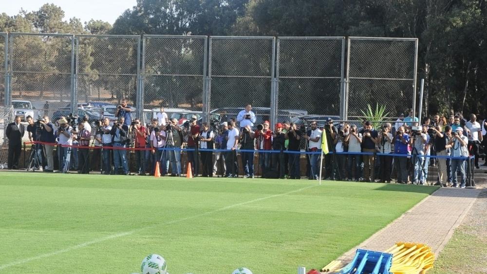 الجامعة تدعو لخلو الحصص التدريبية من "الغرباء عن النوادي" و ممثلي وسائل الإعلام تفاديا لإنتشار "فيروس كورونا"