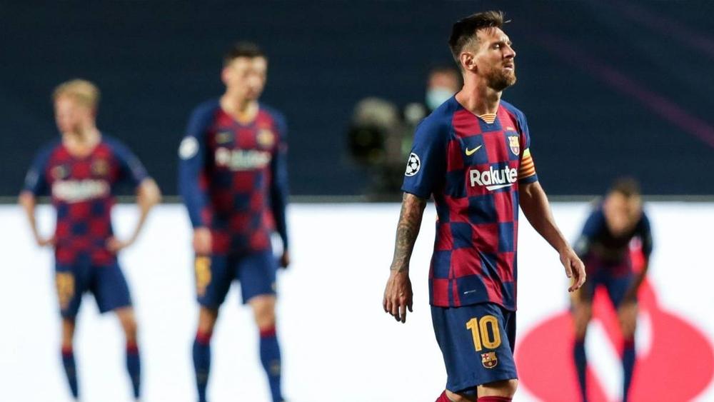 بعد هزيمته "التاريخية".. الصحف الإسبانية تدعو برشلونة للتغيير "الفوري" و"سبورت" تؤكد: "سيتين لا يمكن أن يستمر مع الفريق حتى ليوم واحد آخر"