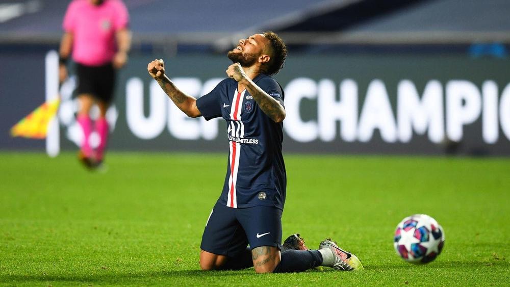 نيمار: "الفوز بدوري الأبطال شيء استثنائي لكن تحقيقه مع باريس يعني صناعة التاريخ"