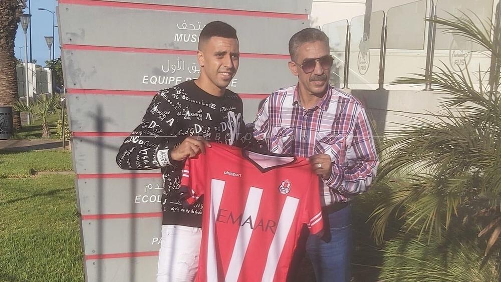 الفتح الرياضي يقدم لاعبه الجديد رضى الهجهوج