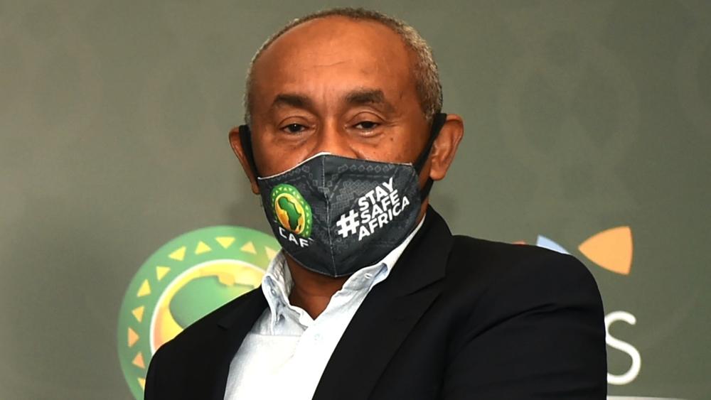 رئيس "الكاف" يعلن إصابته بـ"كورونا".. ويبلغ كافة الذين التقوا به بعد أيام من مغادرته المغرب