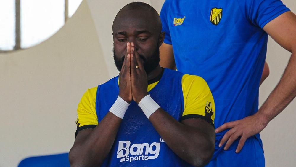 "مصير غيزا" يشغل اهتمام جماهير "الماص" بإطلاق "دعوة خاصة" لمساعدته على التخلّص من "إصابته المزمنة"