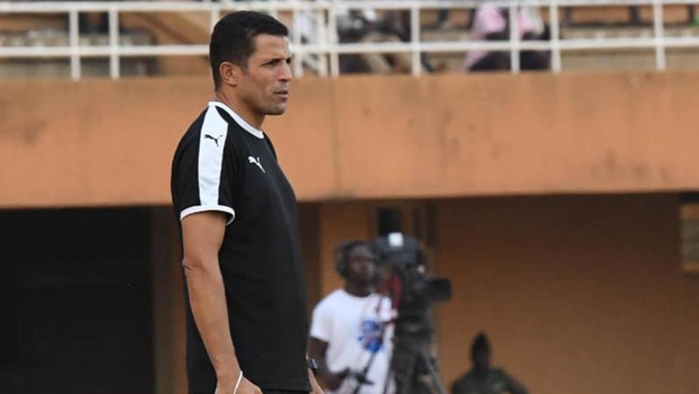 عموتة: "أداؤنا أمام النيجر كان أفضل من مستوانا في مواجهة مالي.. وسنحدد بعد يومين مكان المعسكر الذي يسبق 'الشان'"