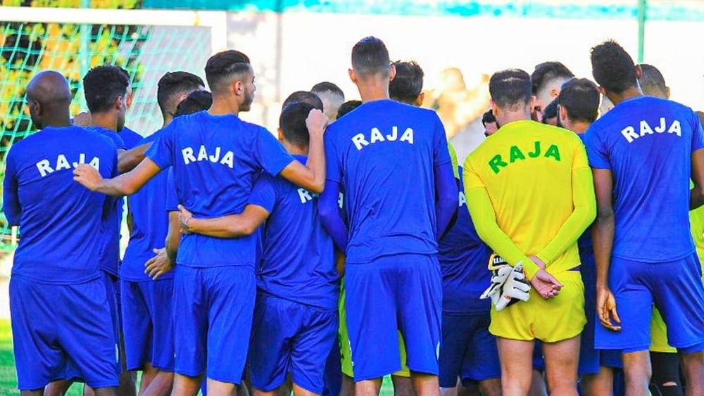 السلامي يمنح لاعبي الرجاء عطلة حتى الـ16 من نونبر قبل العودة لاستئناف التداريب