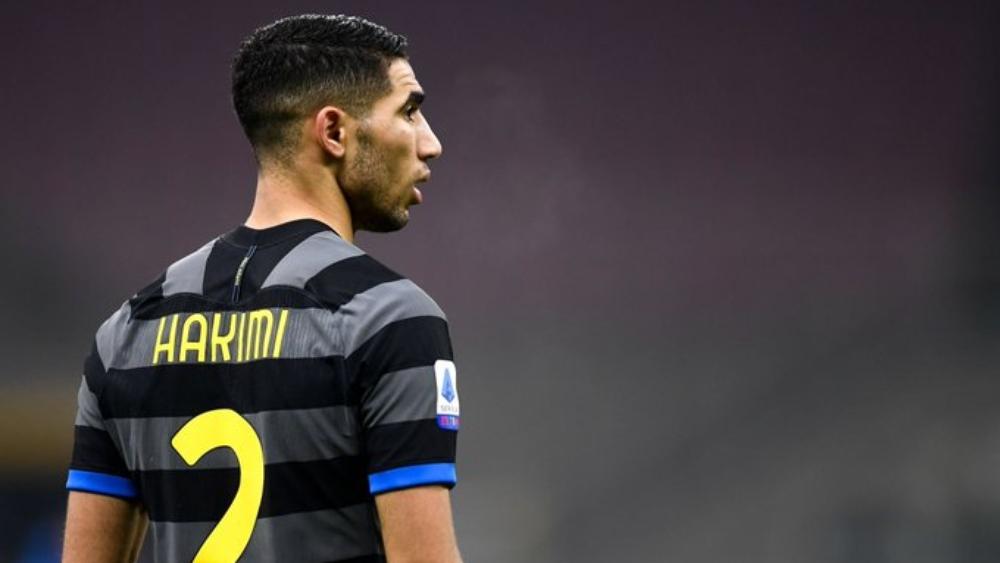 "كالتشيو ميركاتو": "حكيمي لن يغادر الإنتر لأنه لاعب رئيسي في مشروع النادي رفقة باريلا"