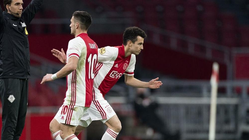 غادر إشبيلية بحثا عن دقائق لعب أكثر في أياكس فوجد "نفس المصير".. إدريسي يواصل لعب دور "البديل" ويفشل في ضمان الرسمية بعد 10 مباريات