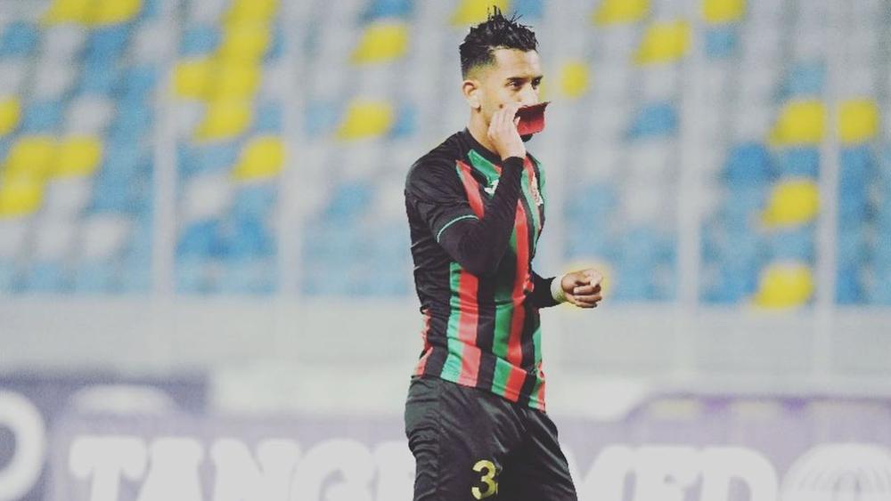 الجيش الملكي يستعيد خدمات متوسط ميدانه حريمات في مباراة أولمبيك آسفي