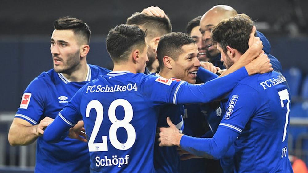 شالكه 04 يتعهد بـ"عدم التهاون" في مبارياته الأخيرة