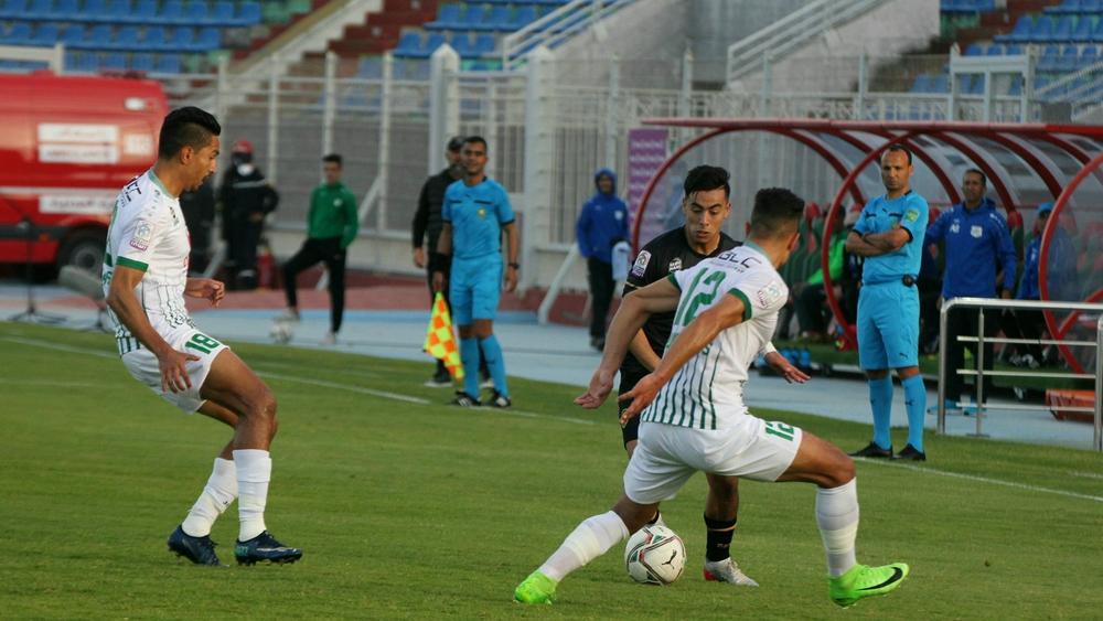 في مباراة كان بطلها "الفار".. المغرب التطواني يوقع هدفا في "الوقت القاتل" ويعود بنقطة التعادل من قلب الجديدة أمام الدفاع المحلي