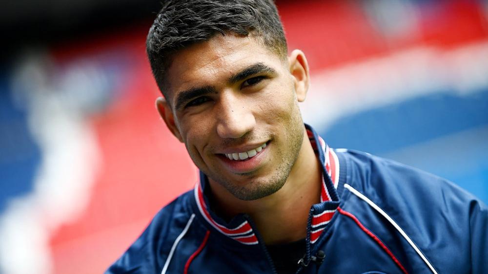 حكيمي: "اخترت سان جيرمان لأنه يمتلك لاعبين كبار والفوز بدوري الأبطال من أهم التحديات"