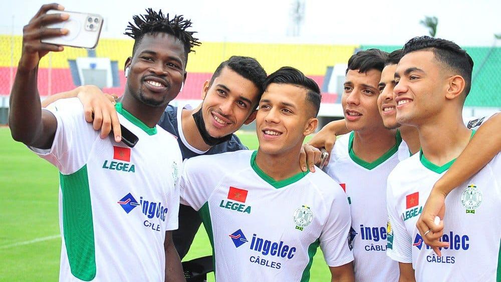 قائمة الرجاء لموقعة النهائي.. حضور الشاكير وإيدبويكيكن ونناح