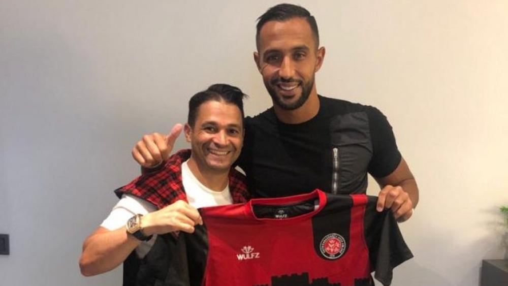 قبل الإعلان الرسمي عن الصفقة.. بنعطية يحمل قميص ناديه الجديد "فاتح كاراجومروك" التركي