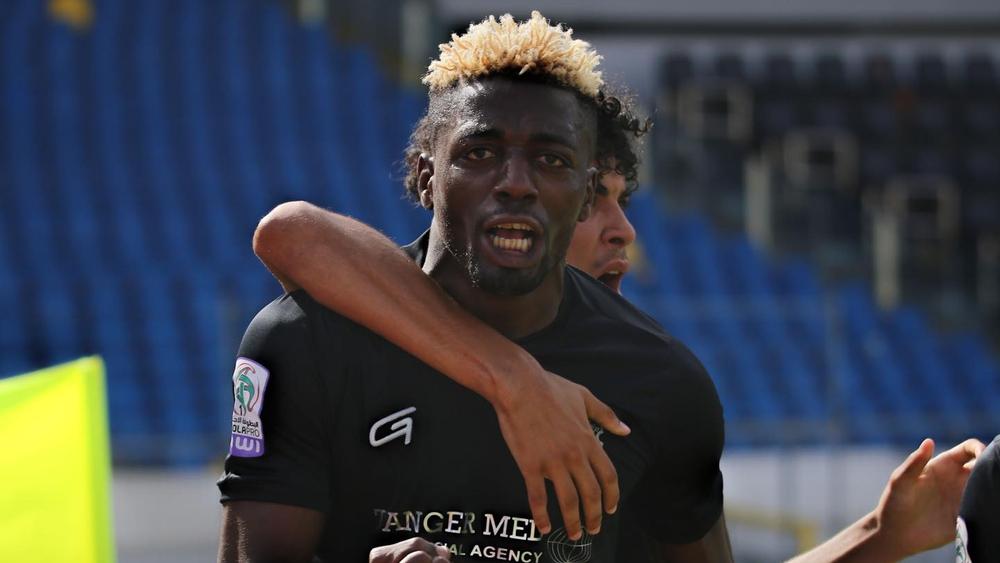 خاص/ الوداد يعرض لاعبين على اتحاد طنجة ومبلغ مالي لانتداب المهاجم أكسيل مايي والرجاء يدخل على الخط