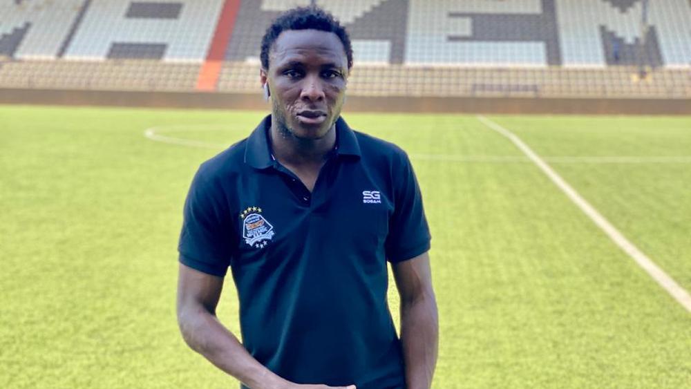 الرجاء ينهي إجراءات انتقال المهاجم كوياطي للقلعة الخضراء ومازيمبي الكونغولي يشترط الاستفادة من نسبة 50% في حالة بيع اللاعب