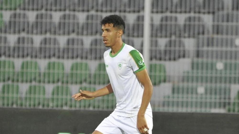 تفاصيل بسيطة سبب التأخر في الإعلان عن صفقة ضم الرجاء لحركاس واللاعب سيُقدّم رسمياً في غضون الـ48 ساعة القادمة