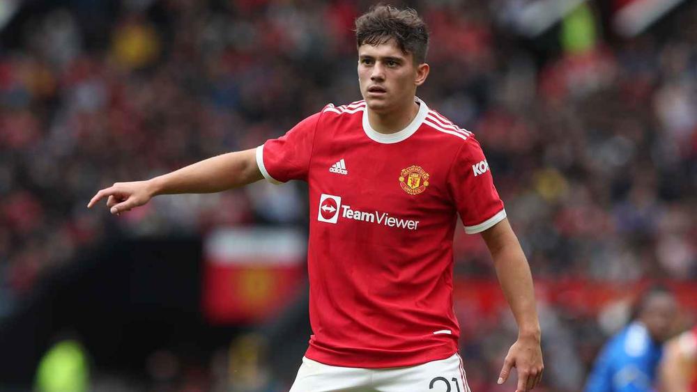 ليدز يونايتد يقترب من الحصول على توقيع جناح مانشستر يونايتد "دانيل جيمس"