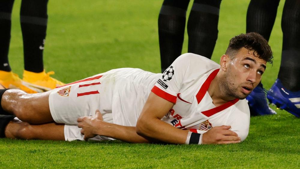 "مستقبل مجهول" لمنير الحدادي مع إشبيلية.. المهاجم المغربي خاض 30 دقيقة منذ مارس الماضي!