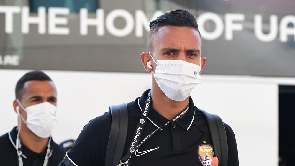 رحيمي أساسي أمام بني ياس في أول مباراة رسمية له بقميص العين