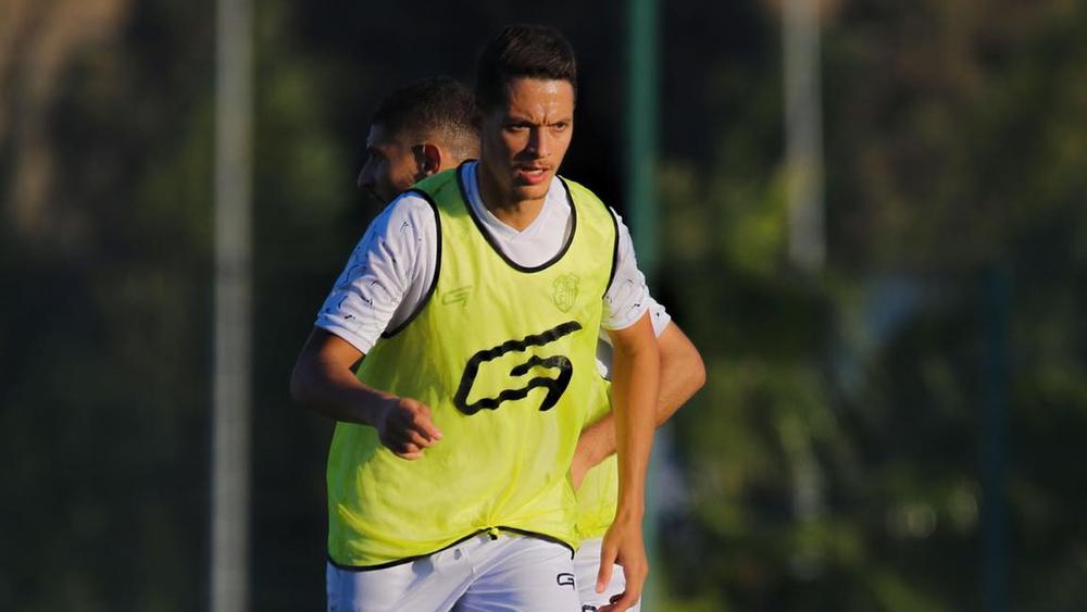 اتحاد طنجة يستعيد قائده خلاطي واللاعب جاهز لمباراة الجيش الملكي