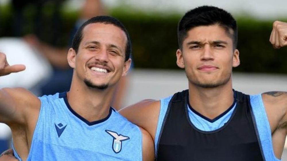 لويز معلقا على "واقعته" مع كوريا: "حاولت المزاح مع أفضل أصدقائي في عالم كرة القدم لكن ربما لم يكن الوقت والمكان مناسبين"