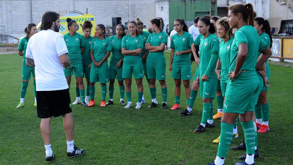 رينالد بيدروس: "مواجهة إسبانيا هي فرصة لتحديد مستوانا"