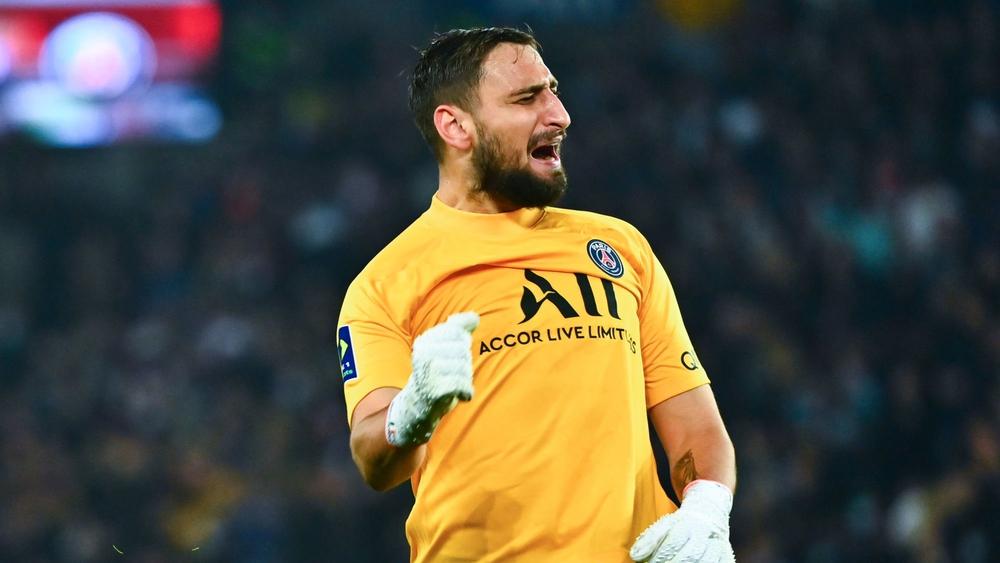 حفل "الكرة الذهبية"/ الإيطالي جيانلويجي دوناروما يتوج بجائزة "أفضل حارس مرمى" في العالم