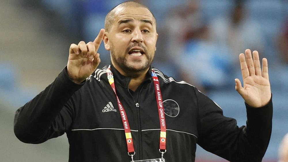 مدير المنتخب الجزائري: "بوقرة كان متخوفا من مباراة مصر أكثر بكثير من مواجهة المغرب وبونجاح حاضر في دور الربع"