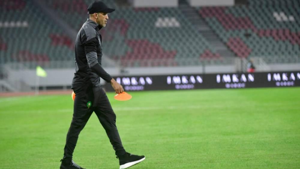 حجي يتعرض لمضايقات من طرف بعض المواطنين في مقهى بمدينة مراكش بسبب إخفاق المنتخب في الكان