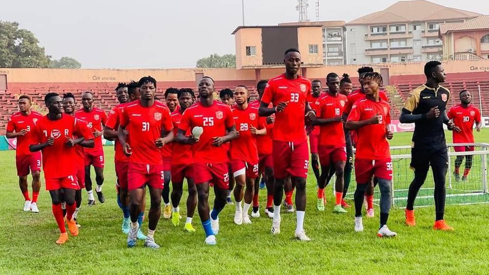 حوريا كوناكري يغادر غينيا مساء اليوم الإثنين لاستكمال تحضيراته في الدار البيضاء قبل لقاء الرجاء