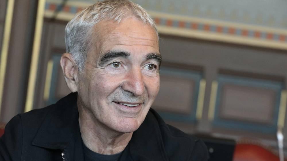 الاتحاد الجزائري يقترب من تعيين الفرنسي دومينيك مديرا تقنيا للمنتخب الأول