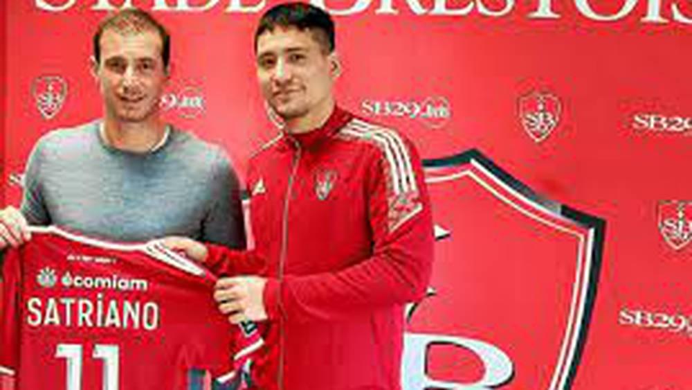 Ligue 1 : le buteur de Brest, Satriano, suspendu pour la prochaine journée