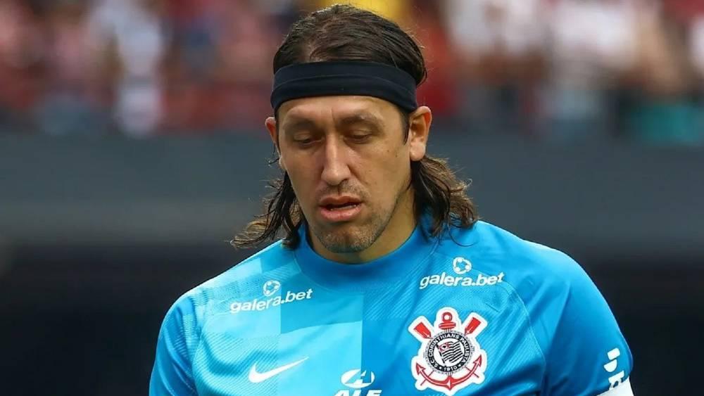 تهديد حارس مرمى كورنثيانز البرازيلي بالقتل