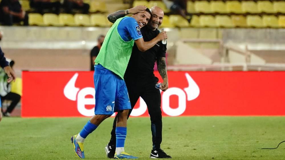 حارث: "سامباولي يحاول أن يجعلنا مثل مانشستر سيتي.. في الأول ظننت أنه لا يحبني لكن المجهود دائما ما يعطي ثماره"