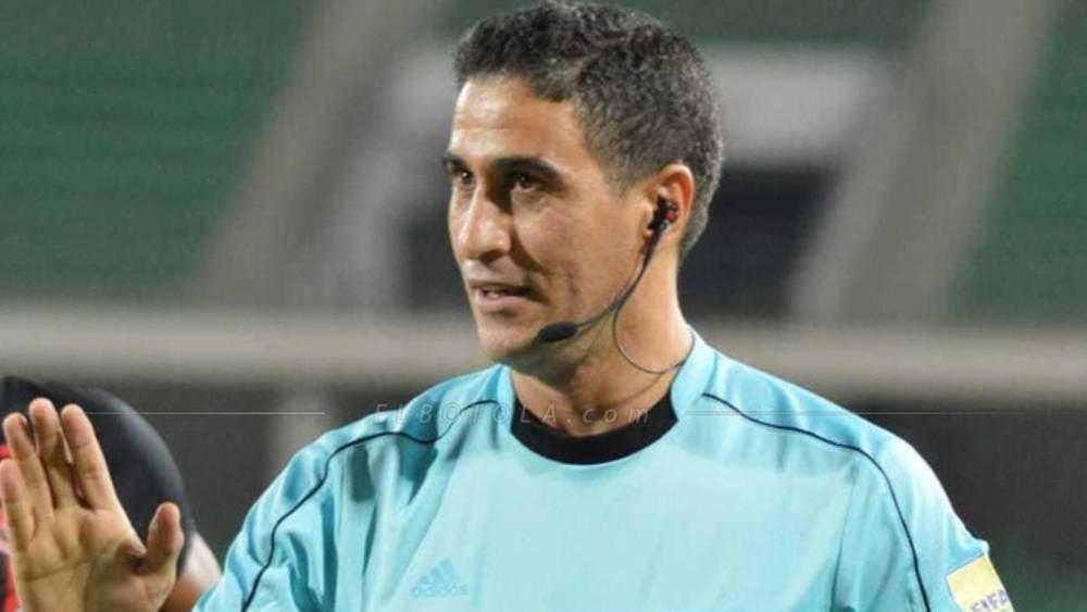 الداكي رداد حكما لمباراة الوداد والشباب السالمي والنحيح في غرفة "الفار"