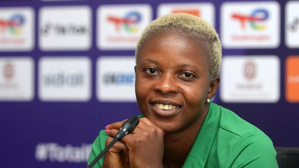 أوكيوغيني (لاعبة منتخب نيجيريا): "لا نهتم لعدد الحاضرين بالملعب في مواجهة المغرب وهدفنا الفوز وبلوغ النهائي"