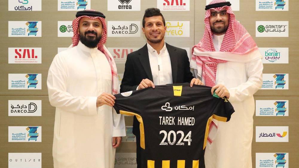 رسميًا/ اتحاد جدة يتعاقد مع المصري "طارق حامد"