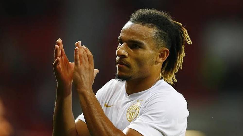 تقارير تركية/ بشكتاش يعرض 1.3 مليون يورو من أجل التعاقد مع سامي مايي لثلاثة مواسم