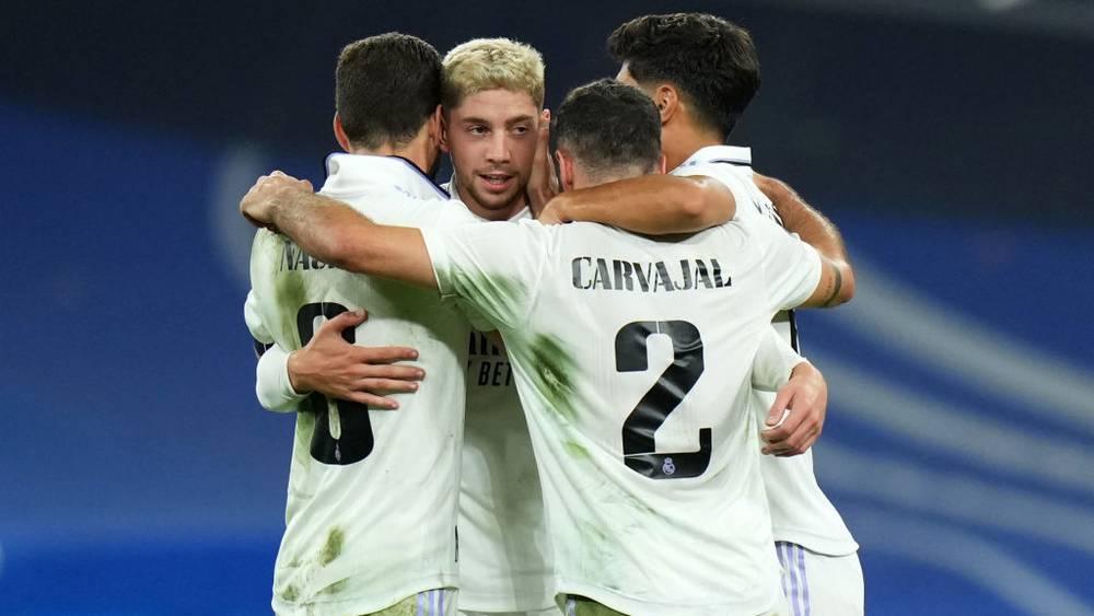 فالفيردي: "من غير الجيد استهجان أسينسيو وأهدي جائزة رجل المباراة لجماهير ريال مدريد"