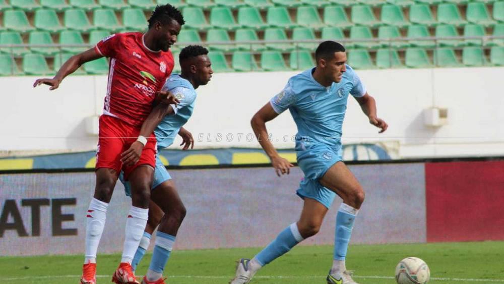 اتحاد تواركة يتغلب على حسنية أكادير (2-1) ويُجَرِّعُه مرارة الهزيمة الأولى هذا الموسم في البطولة الاحترافية