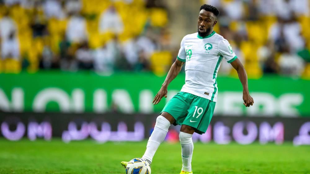 قضية المنشطات تجبر رونار على استبعاد فهد المولد وتعويضه بنواف العابد في اللائحة النهائية للسعودية