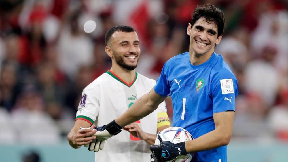 بونو: "ليلة تاريخية للشعب المغربي والمقابلة الجاية خَاصْنَا نْوَاجْهُوهَا بْنْفسْ العْقْلية"