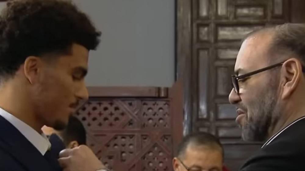 Polémique Aboukhlal – El Otmani a un argument royal