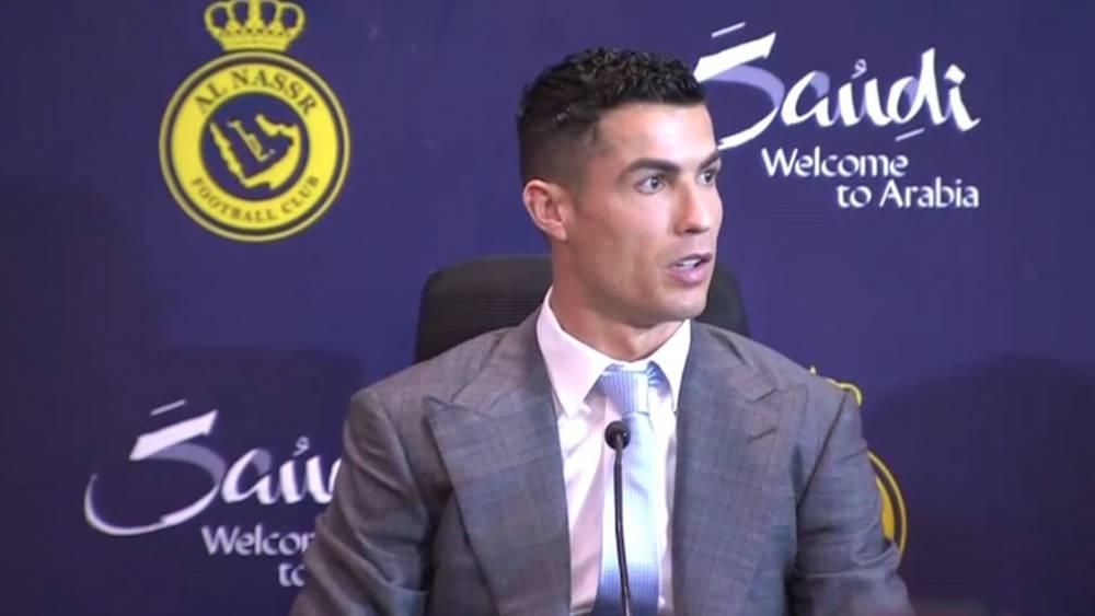 كريستيانو رونالدو: "كان أمامي فرصة الالتحاق بفرق أوروبية ولكني اخترت القدوم إلى السعودية لتطوير العقليات ومساعدة الأجيال الجديدة"