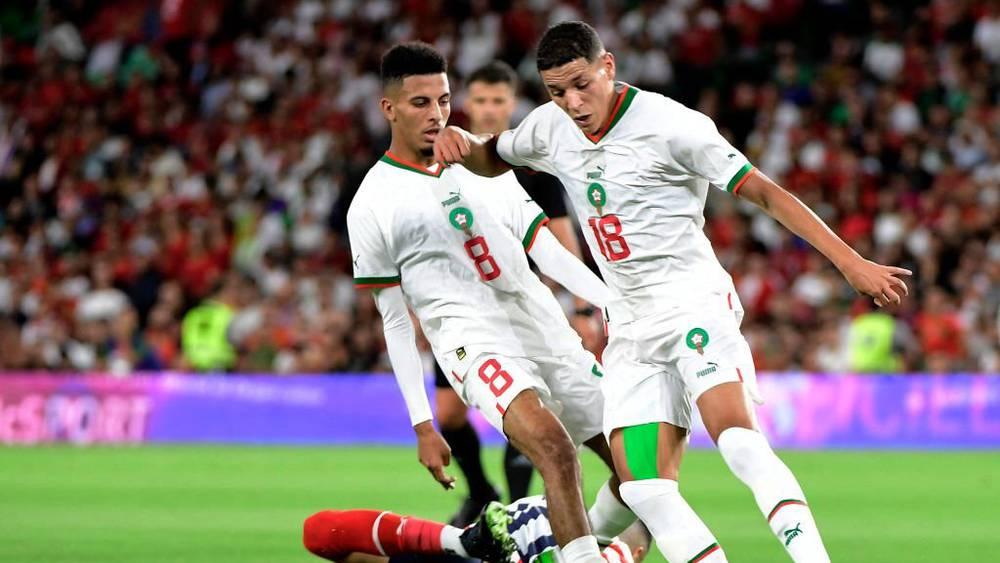 حارث يُرحّب بمواطنه أوناحي في أولمبيك مارسيليا بعد ترسيم انتقاله إلى الفريق