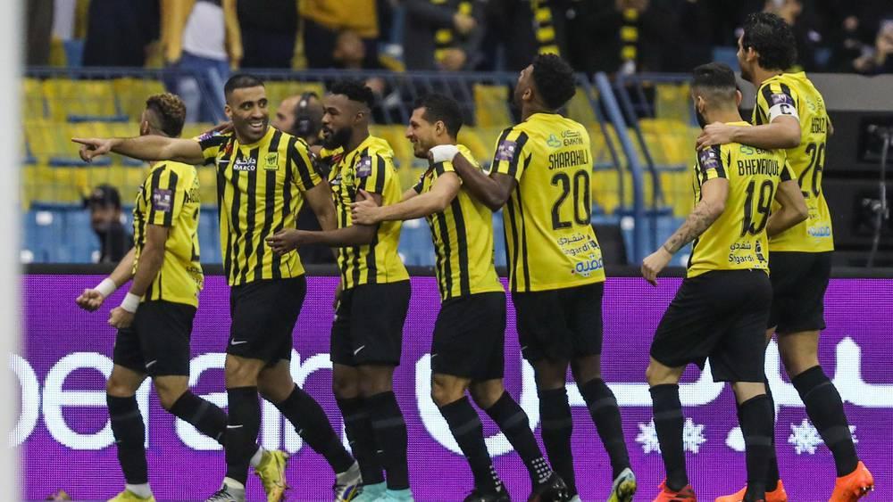 بهدفيْ حمد الله.. الاتحاد يتوج لأول مرة بكأس السوبر السعودي أمام الفيحاء (2-0)