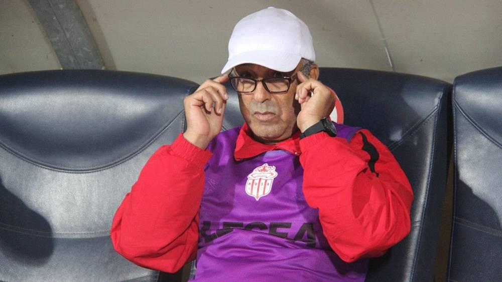 حسنية أكادير يقيل البرازيلي باكيتا ويعين السكتيوي خلفا له