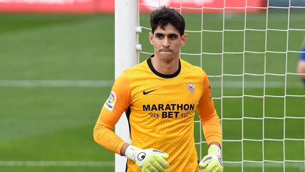 تقارير إسبانية/ بونو رفض الانتقال لبايرن ميونيخ من أجل مساعدة إشبيلية في صراع البقاء بـ"الليغا"