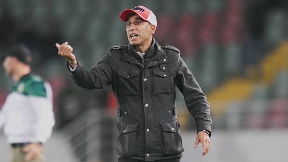 روكي بعد التعادل مع أ. آسفي: "الحظ لم يكن معنا ونقطة خارج الديار أمام فريق قوي تبقى إيجابية"